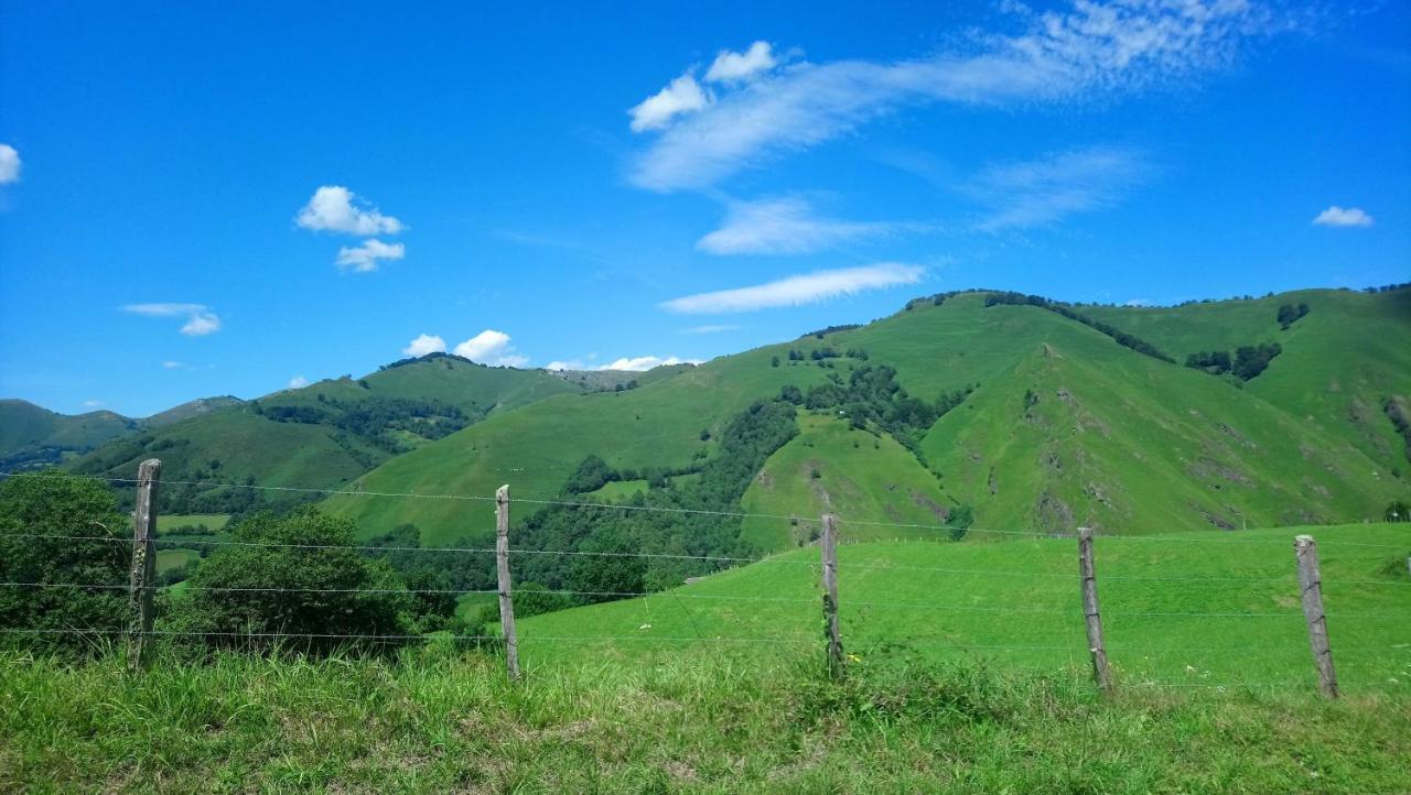 Tente Safari Lodge Ferme Carrique Tardets-Sorholus Екстер'єр фото